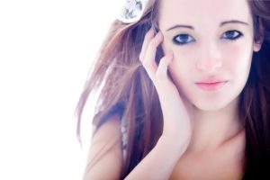 portretfoto van meisje tijdens studioshoot